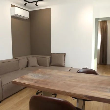 Treni Centrum Apartman Tirana