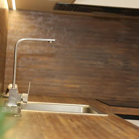 Treni Centrum Appartement Tirana