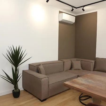 Treni Centrum Appartement Tirana