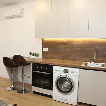 Treni Centrum Appartement Tirana