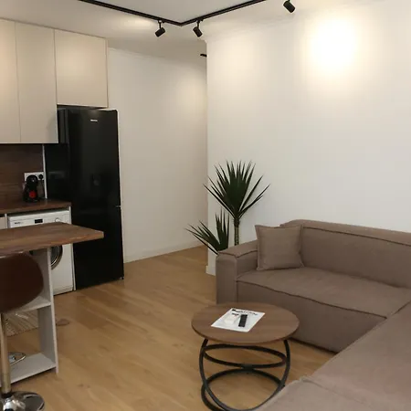 Treni Centrum Apartamento Tirana